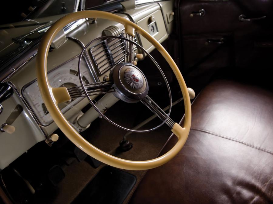  Buick Roadmaster Convertible Sedan 1937 года  (фото 3 из 13)